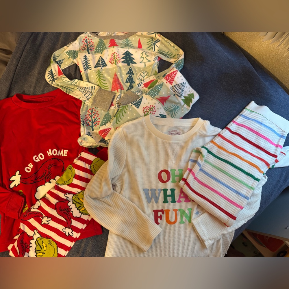 5t girls Christmas PJs